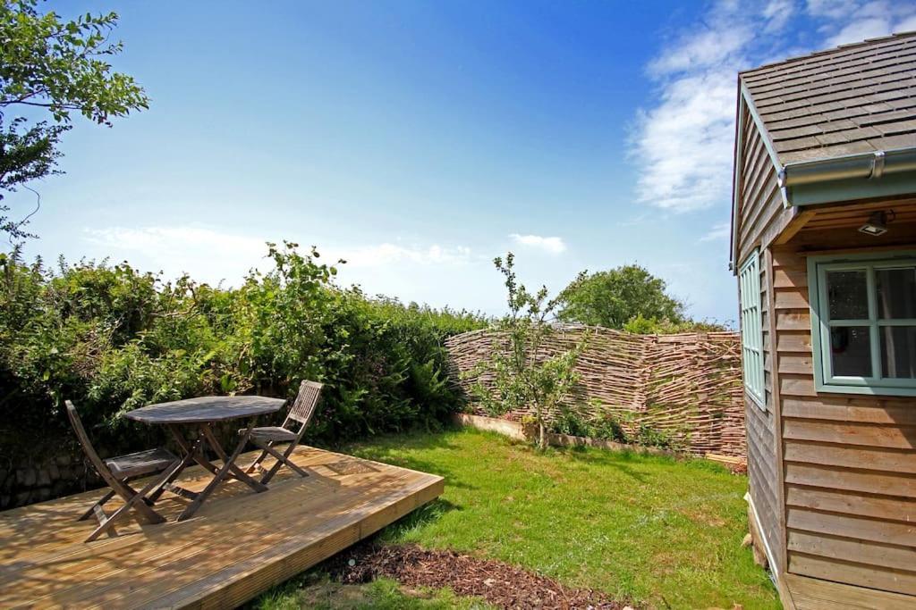 Tiny House On Isolated Farm By The Cornish Coast Bude Exterior foto